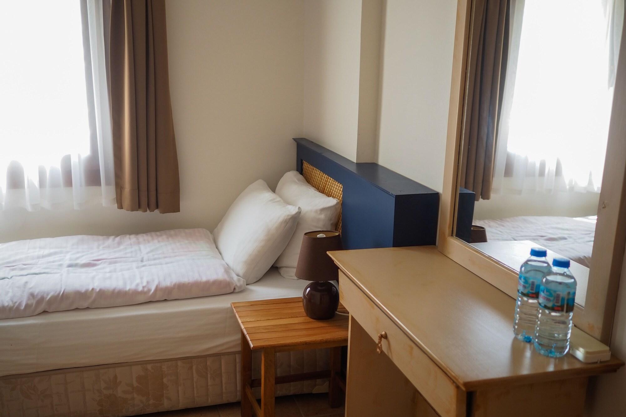 Oya Boutique Otel And Suites Bodrum ภายนอก รูปภาพ