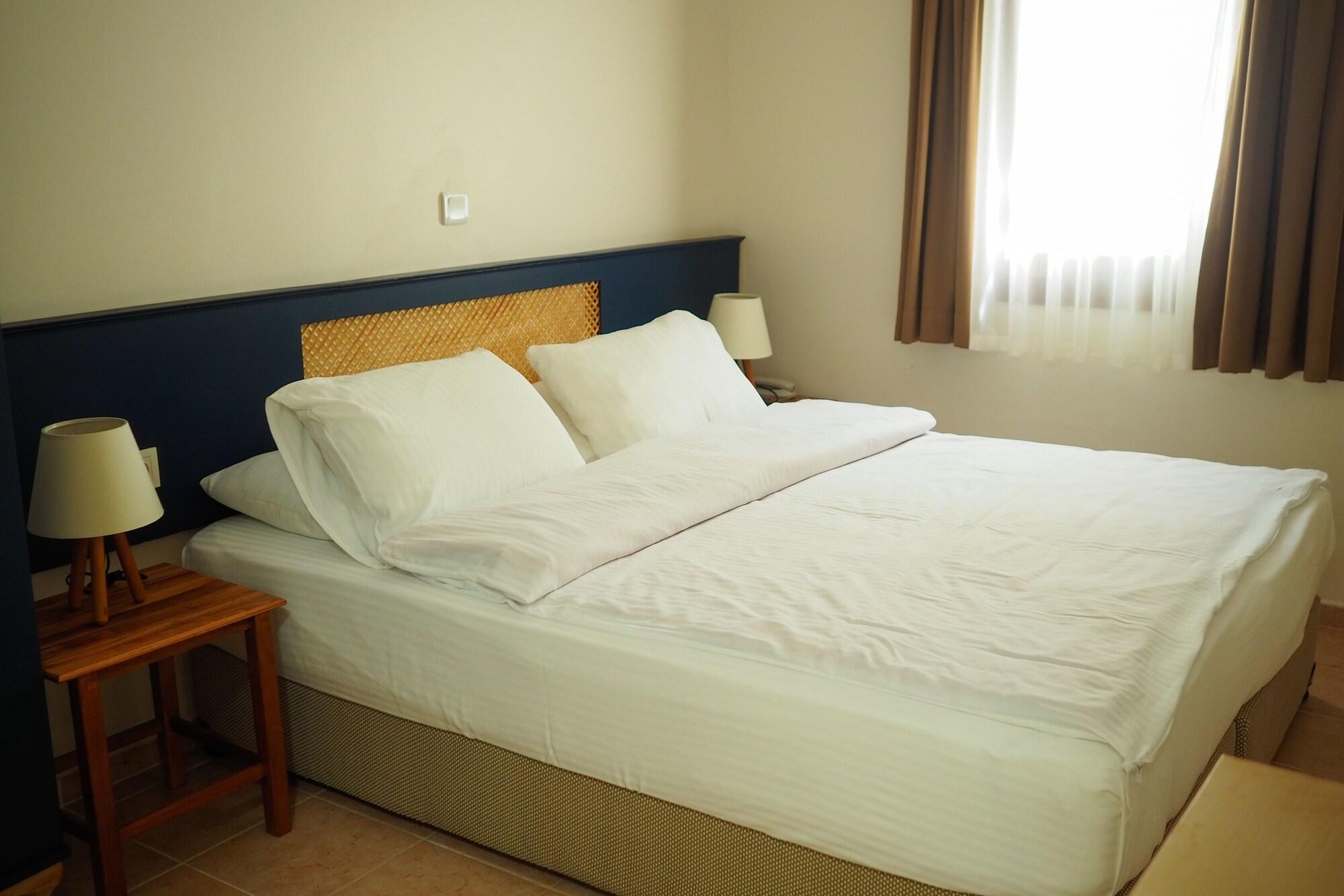 Oya Boutique Otel And Suites Bodrum ภายนอก รูปภาพ